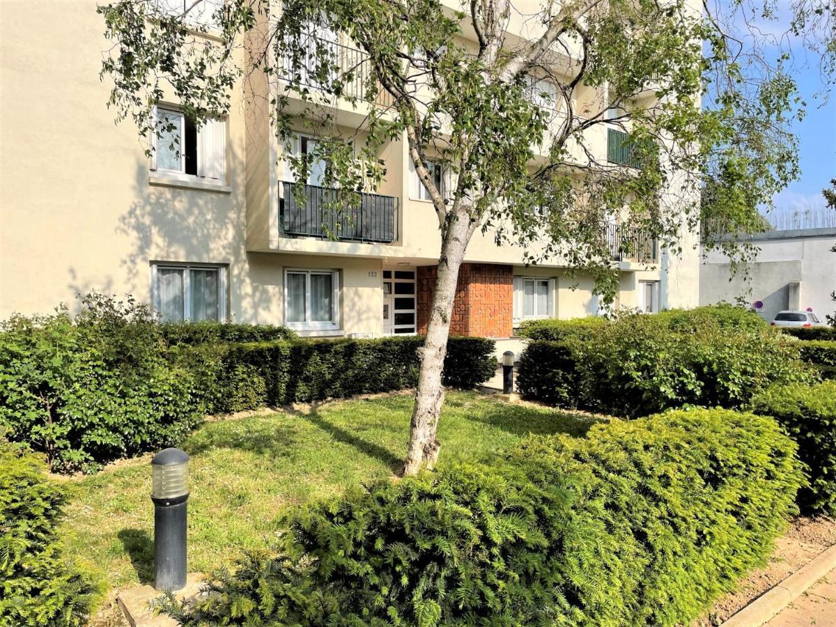 Brossolette Appartement T2 Spacieux Et Lumineux Balcon Vue Degagee Реймс Экстерьер фото
